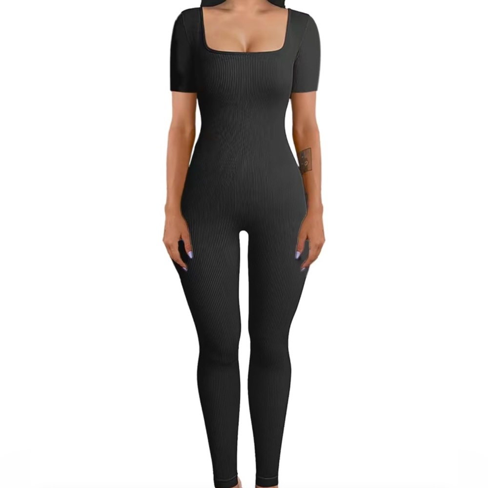 New Black Short Sleeve Ribbed Jumpsuit Workout Unitard Yoga Bodysuit Small